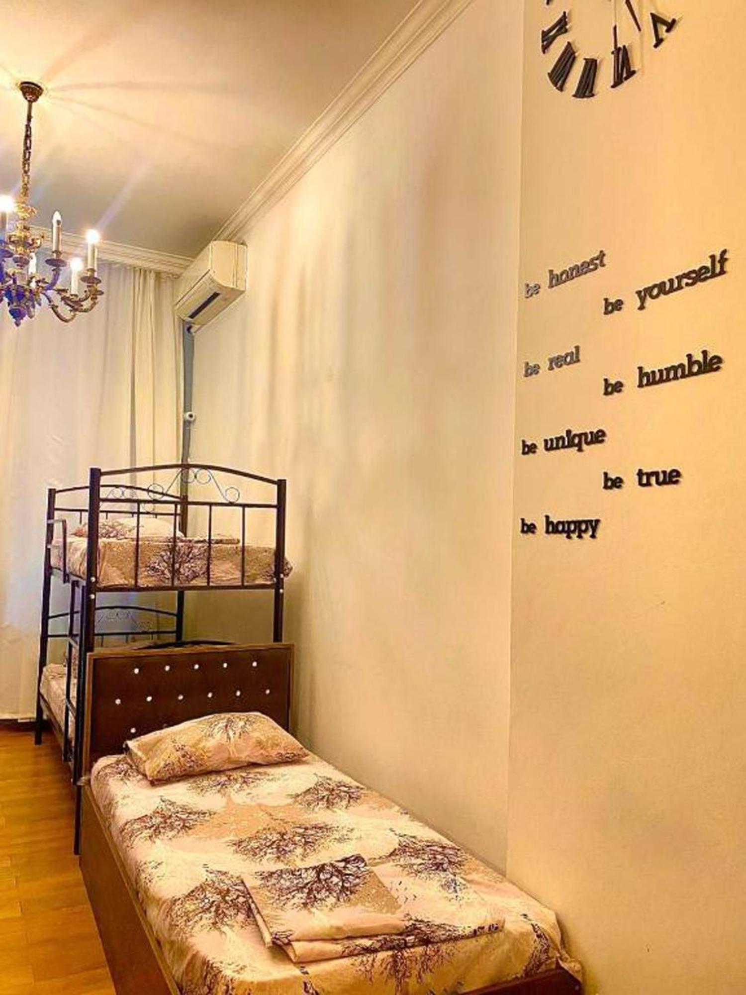 S T Hostel Formerly Sth Hostel บากู ภายนอก รูปภาพ