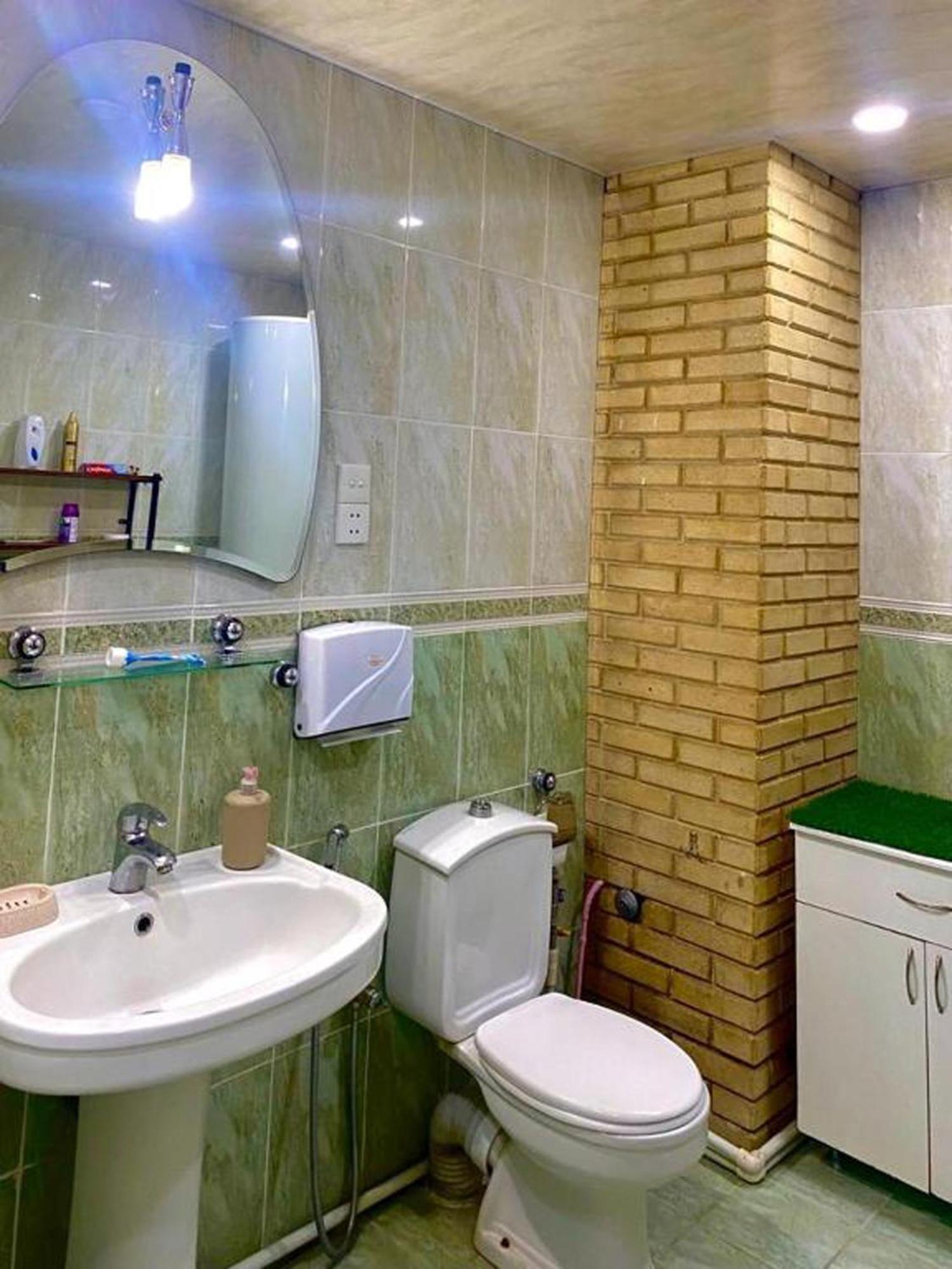 S T Hostel Formerly Sth Hostel บากู ภายนอก รูปภาพ