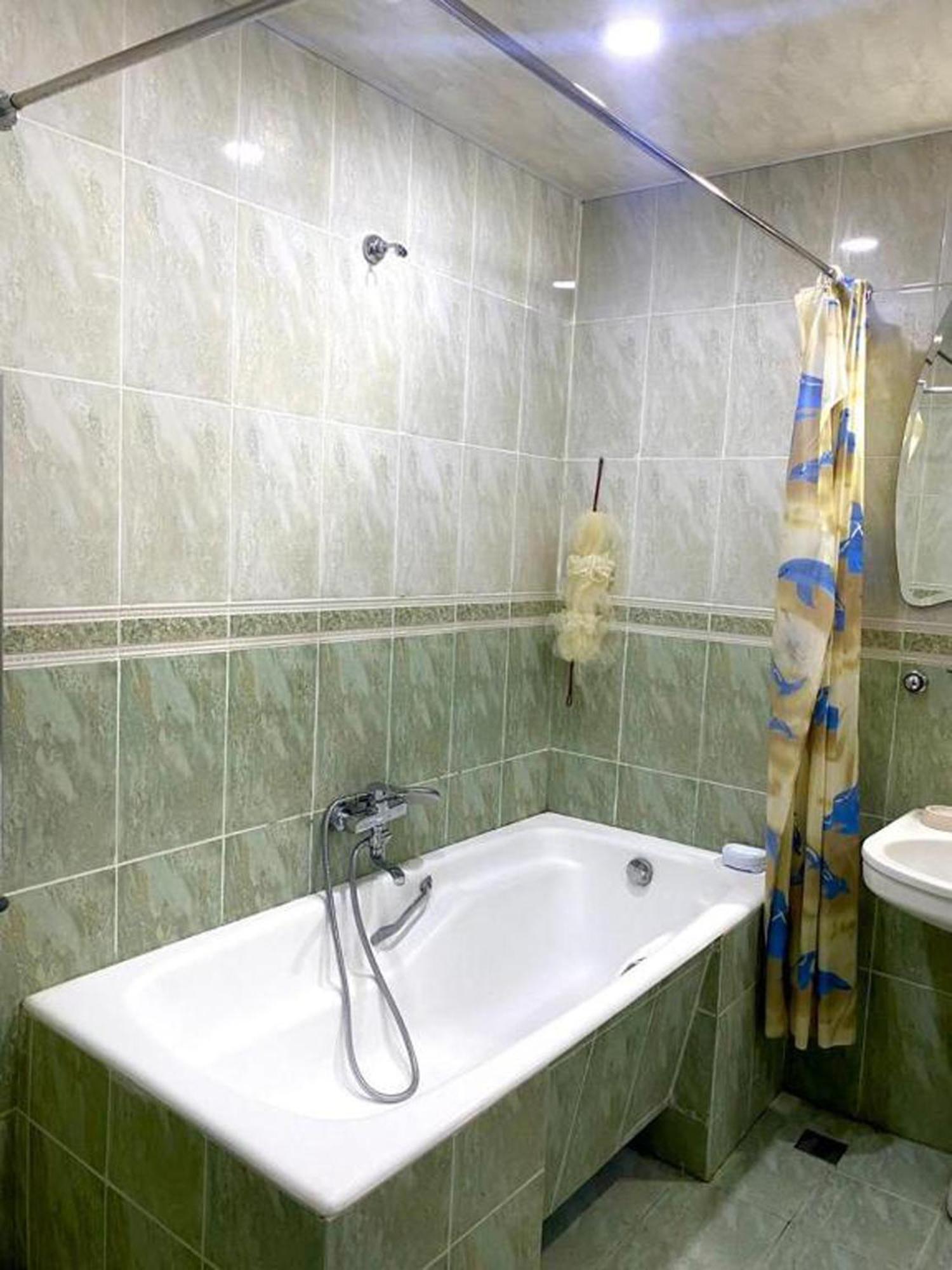 S T Hostel Formerly Sth Hostel บากู ภายนอก รูปภาพ